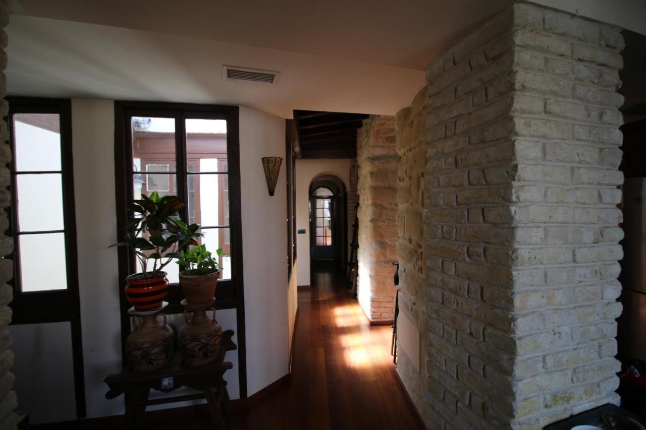 Apartamentos Deluxe Calle Corredera Jerez de la Frontera Zimmer foto